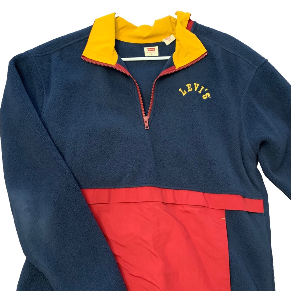 Levi’s Crewneck zip up sweater